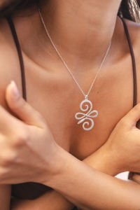 Yeni Başlangıçlar Kolyesi Silver