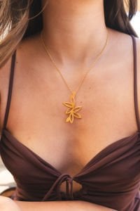 Büyük Lotus Kolye Gold