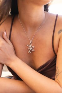 Büyük Lotus Kolye Silver