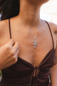 Büyük Lotus Kolye Silver